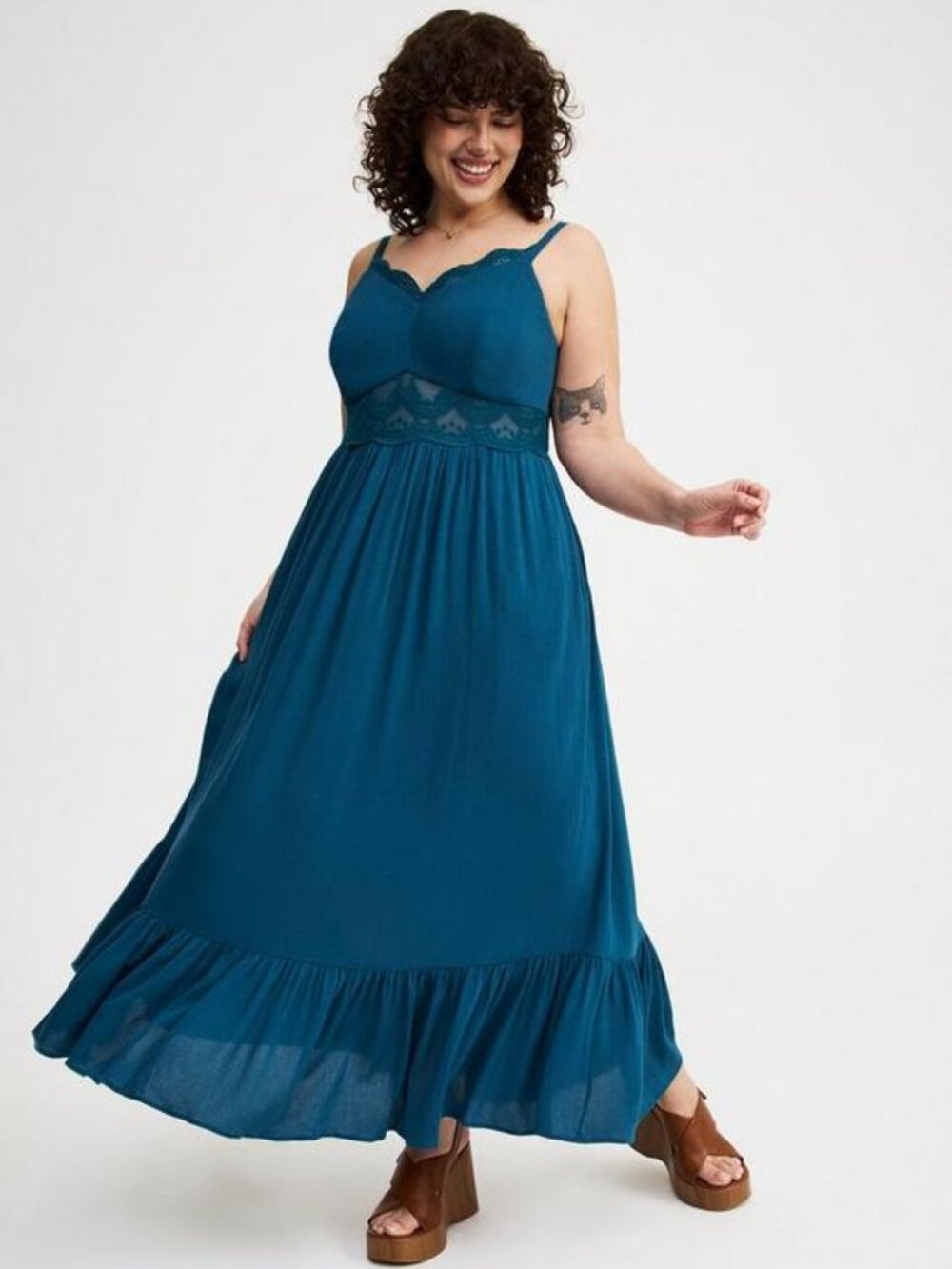 Teal Lace-Trim Maxi Dress - Women's - Picture 4 of 4